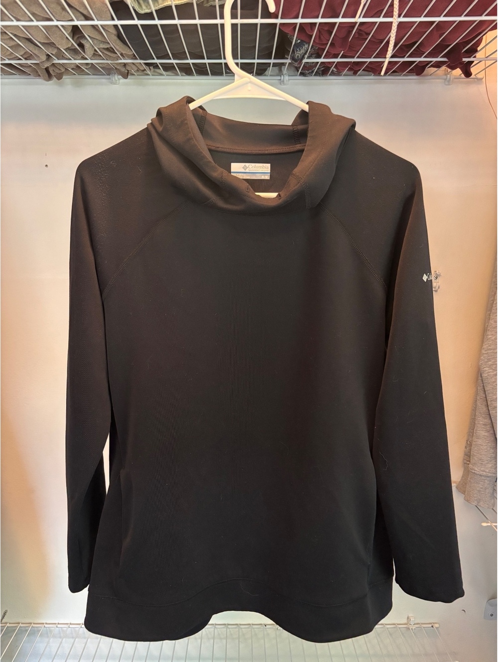Columbia Black Pullover Hoodie Sweatshirt Medium